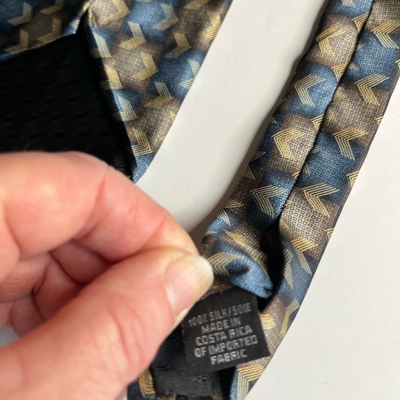 Bill Blass Black Label Silk Tie - Picture 6 of 13